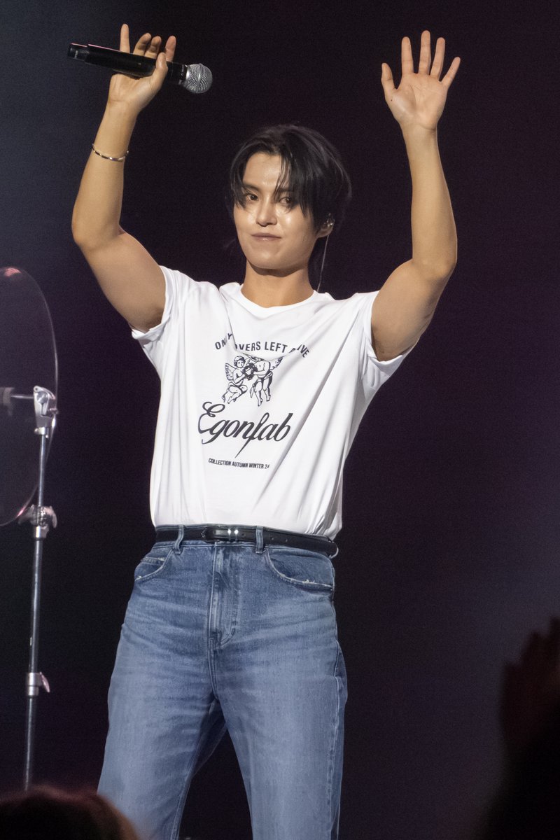 theycanstay's tweet photo. 261011 ROSETOPIA 2026 SYDNEY
#TheRose #더로즈 #ROSETOPIA
Lee Hajoon (이하준) https://t.co/jcZtg1Dovx
