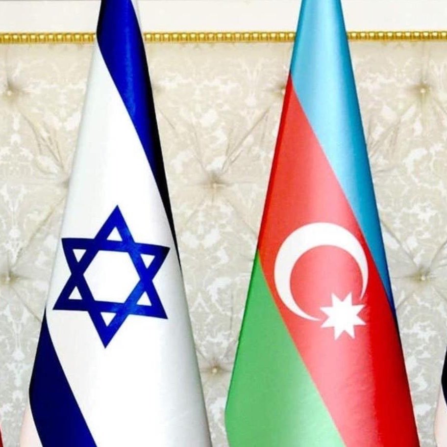 gizliservis06's tweet photo. Azerbaycan Milli Eğitim Bakanı Emin Emrullayev:

“İsrail’in tecrübesi, Azerbaycan’daki eğitim sisteminin iyileştirilmesine yardımcı olacak.” https://t.co/VjbYiz6Rsm