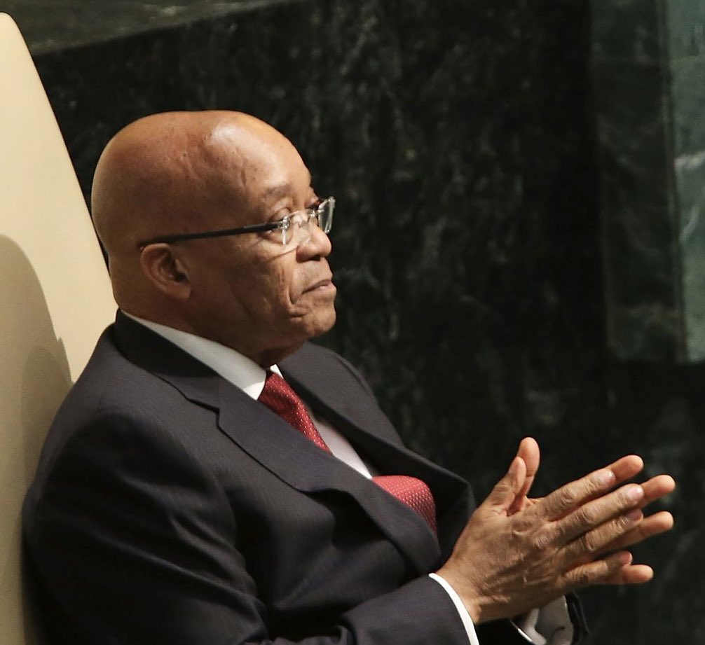 Finnthehuman80's tweet photo. Lessons that Jacob Gedleyihlekisa Zuma taught us:

Two heads are better than one https://t.co/6MJHZOL0iz