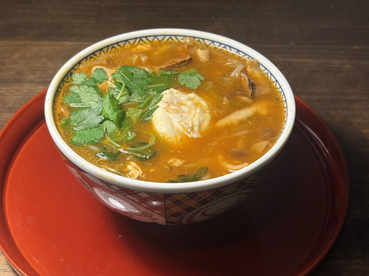 ymomoson's tweet photo. 晩ごはんは減量スープ🍲おやつに芋けんぴ食べちゃった。うまい。 https://t.co/CbPkTJWhL8