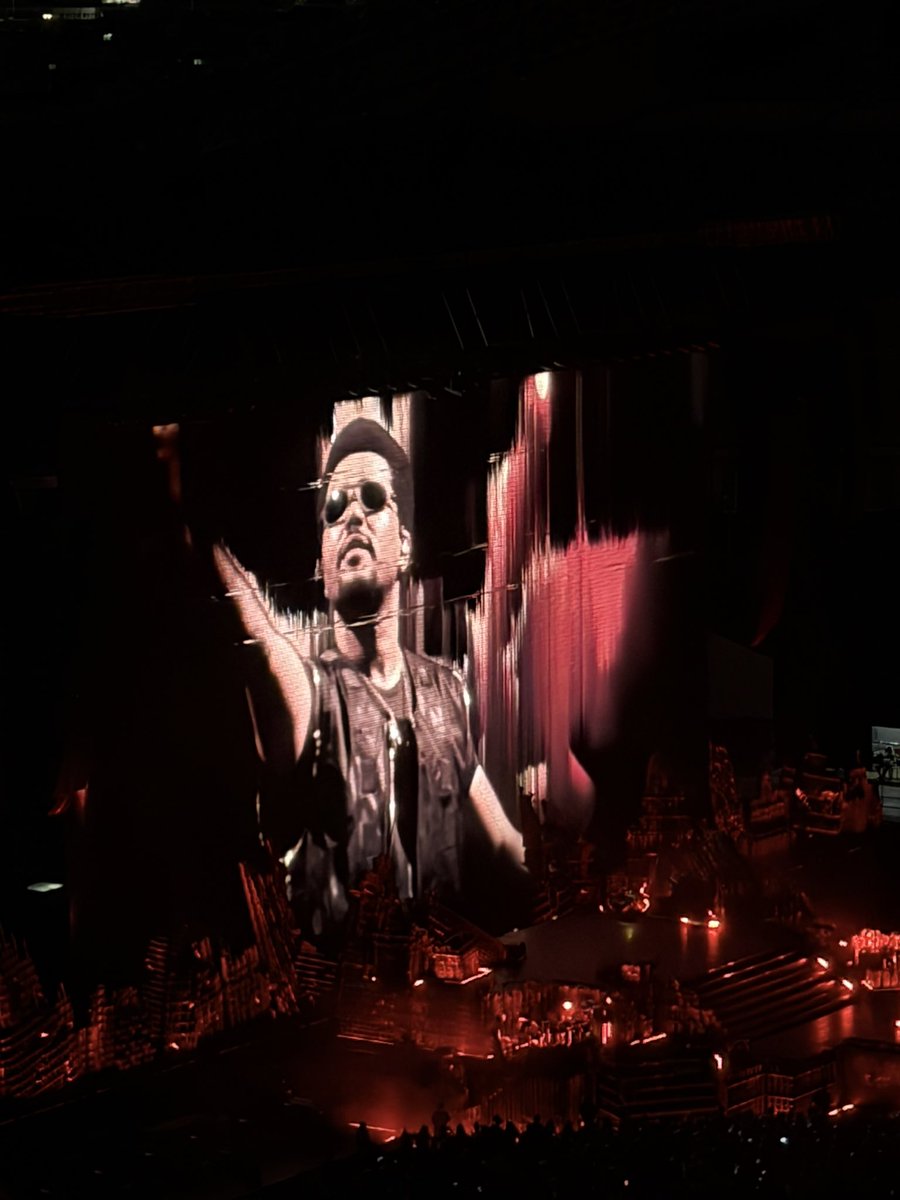 caofleurr's tweet photo. 🖤❤️ https://t.co/WtaXE5QObx