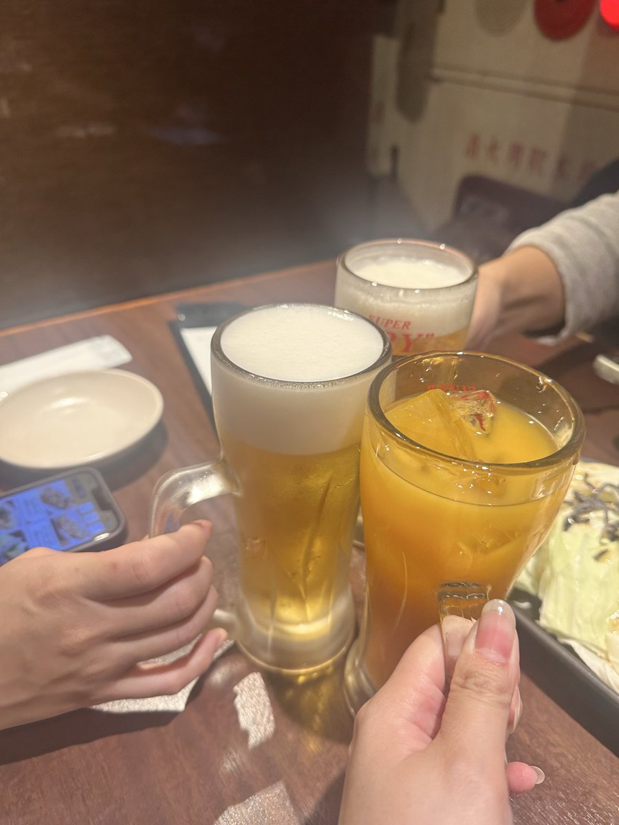 mio_h_y's tweet photo. 打ち上げ🍻 https://t.co/xs1XBnH0zv
