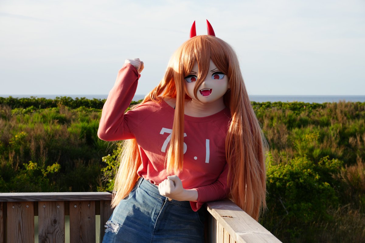 TioTioHan's tweet photo. 3400 Humans!! 🩸🩸🩸
Bwahaha! The most followers in the entire world!!!
Power is truly the queen of Social Media. 😄

📸 @manic_kig https://t.co/ylzwdUyslD