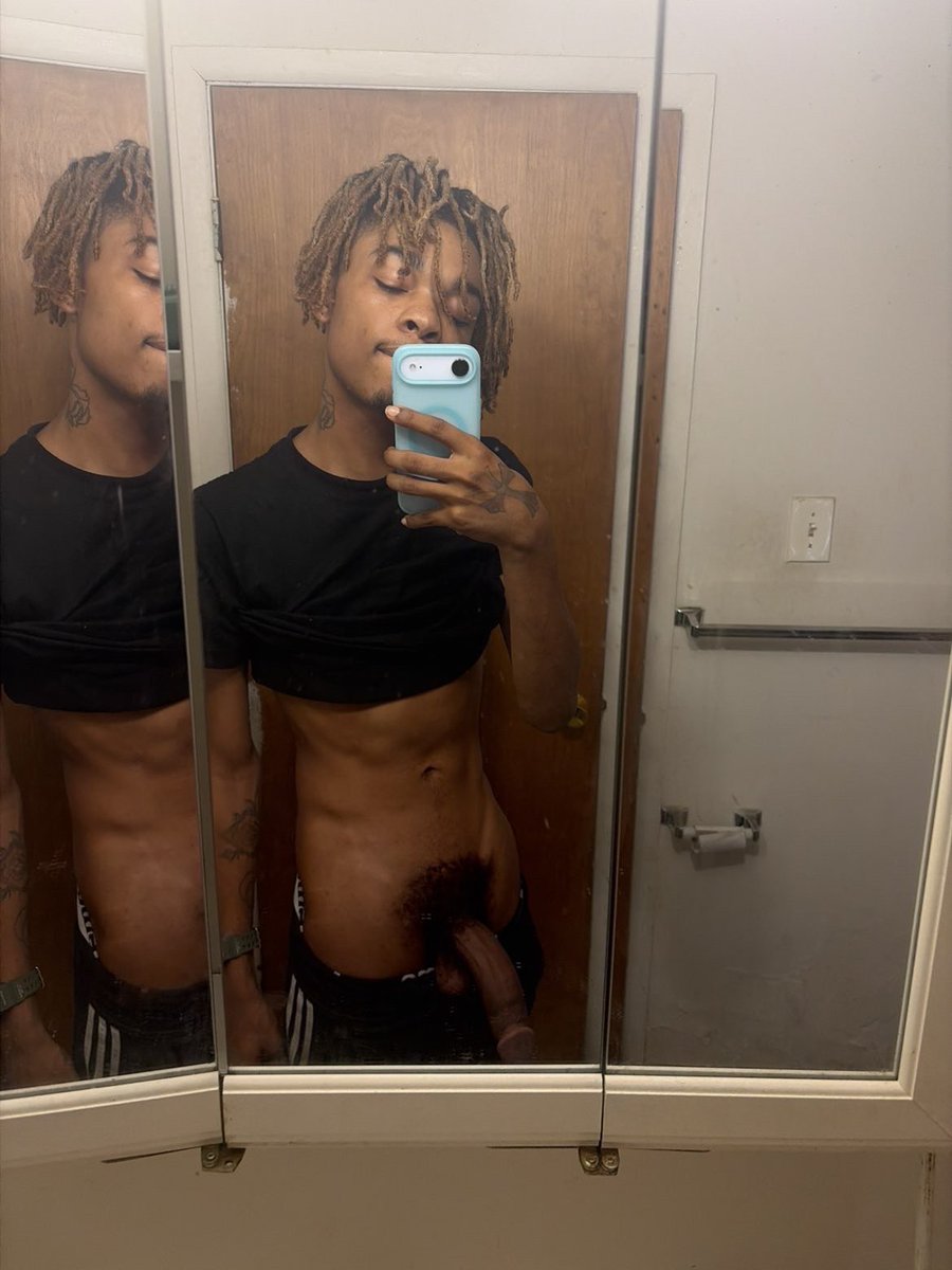 cfmkeweeze's tweet photo. BTA FLASH😛🤧🤧 #gamer #solocontent #yndick #blessed https://t.co/a955ewlL7j