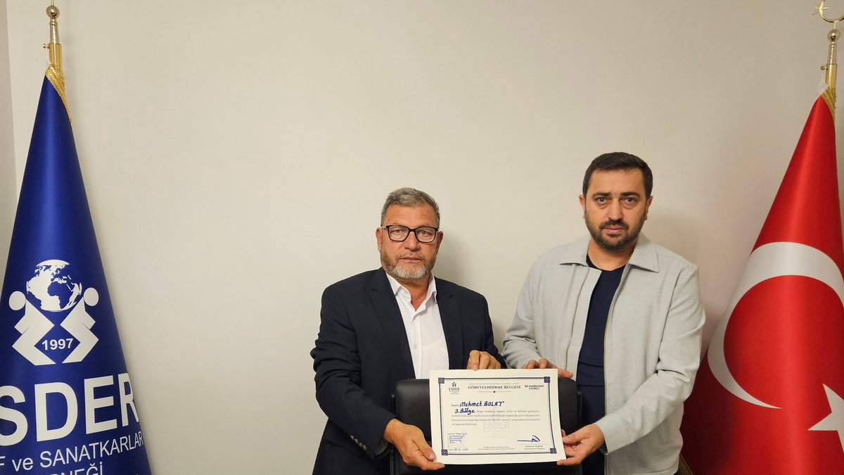 esderistanbul's tweet photo. İl Başkanımız Kenan Tabak, 3. Bölge Başkanlığı görevini Mehmet Bolat Bey'e tevdi etti. Yeni görevinde kolaylıklar dileriz. https://t.co/ZgxdvePlKo