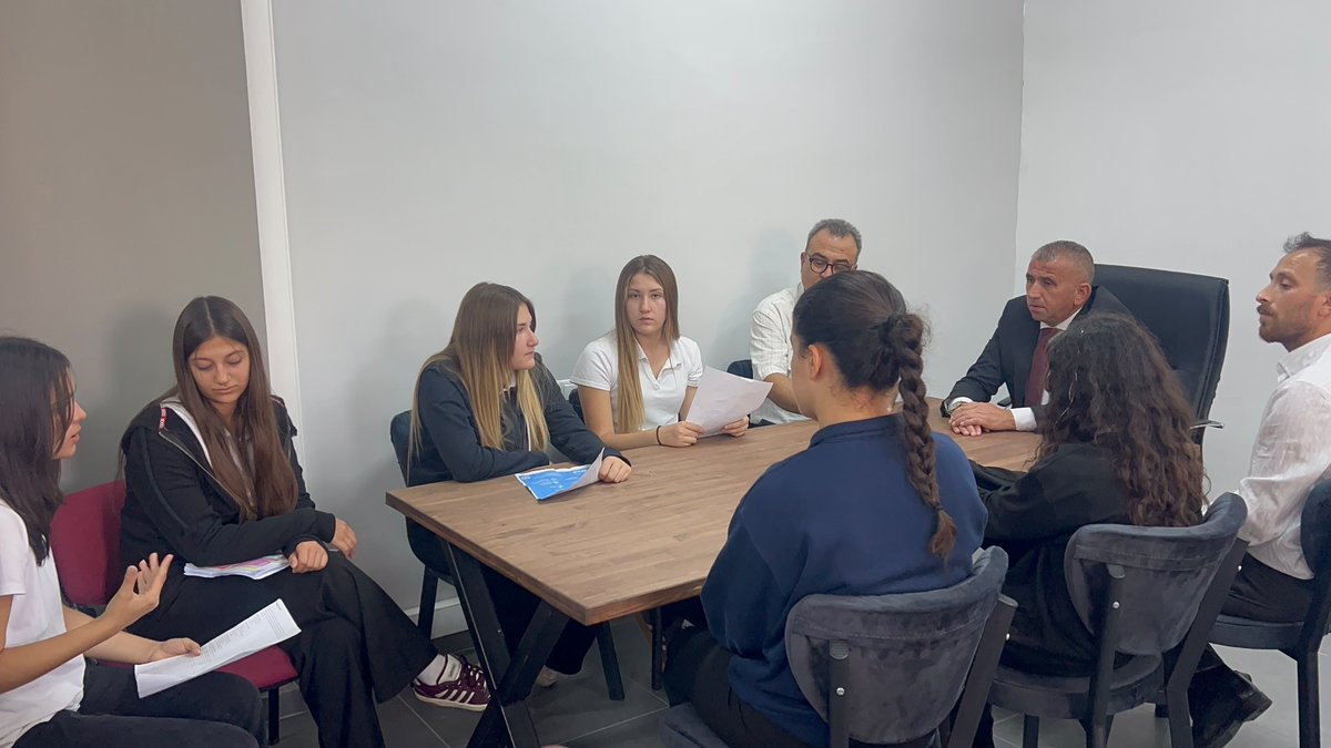 GomecEgitim's tweet photo. GÖMEÇ ANADOLU LİSESİ ÖĞRENCİLERİNDEN AFETE HAZIRLIK BİLİNCİNE KATKI

Gömeç Anadolu Lisesi Afete Hazırlık Kulübü öğrencileri, doğal afetler konusunda farkındalık oluşturmak ve toplumsal bilinç düzeyini artırmak amacıyla Müdürlüğümüzde bilgilendirme çalışması gerçekleştirdi. https://t.co/lHzB5ShDcO