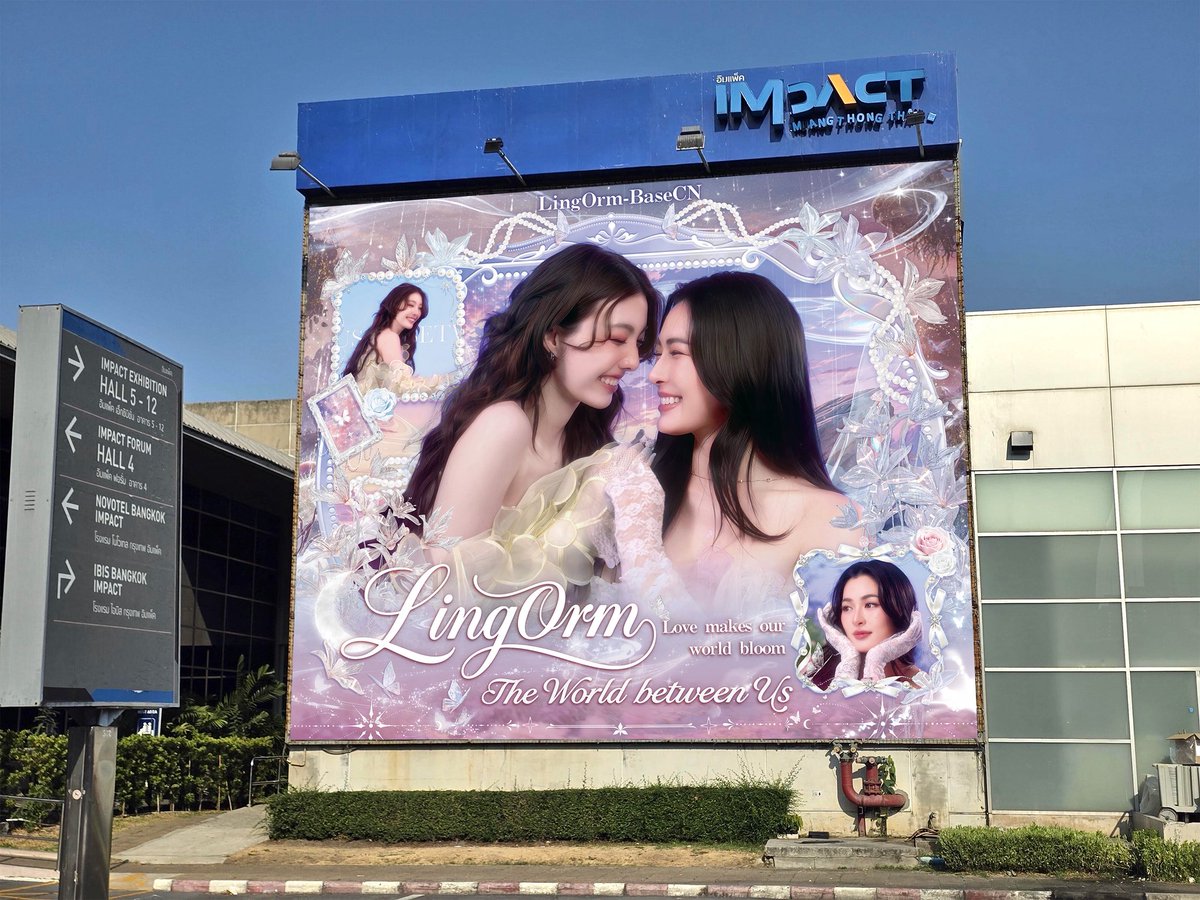 LingOrm_BaseCN's tweet photo. 💜LingOrm x Impact Concert ✨

💜 𝗧𝗵𝗲 𝗪𝗼𝗿𝗹𝗱 𝗕𝗲𝘁𝘄𝗲𝗲𝗻 𝗨𝘀
🌷 𝘓𝘰𝘷𝘦 𝘔𝘢𝘬𝘦𝘴 𝘖𝘶𝘳 𝘞𝘰𝘳𝘭𝘥 𝘉𝘭𝘰𝘰𝘮

𝐏𝐚𝐫𝐭 𝟏: Led Support 🌸

Some souls are meant to connect. 💫

From the first spark to standing in the spotlight, from the first time to the second, the third, and countless more.

The Blooming Us - growing together and blooming through love. 🌷

In our purple fandom, love makes everything more beautiful. May every meeting be meaningful, every love be answered, and may we keep walking together for countless tomorrows. 💜💐

📆 Oct 16 - 18
⏰ All day · All time
📍 In front of HALL 9
📏 10.6 × 8.9 m

#LINGORMCONCERT
#หลิงออม #LINGORM
#LingOrm_BaseCN