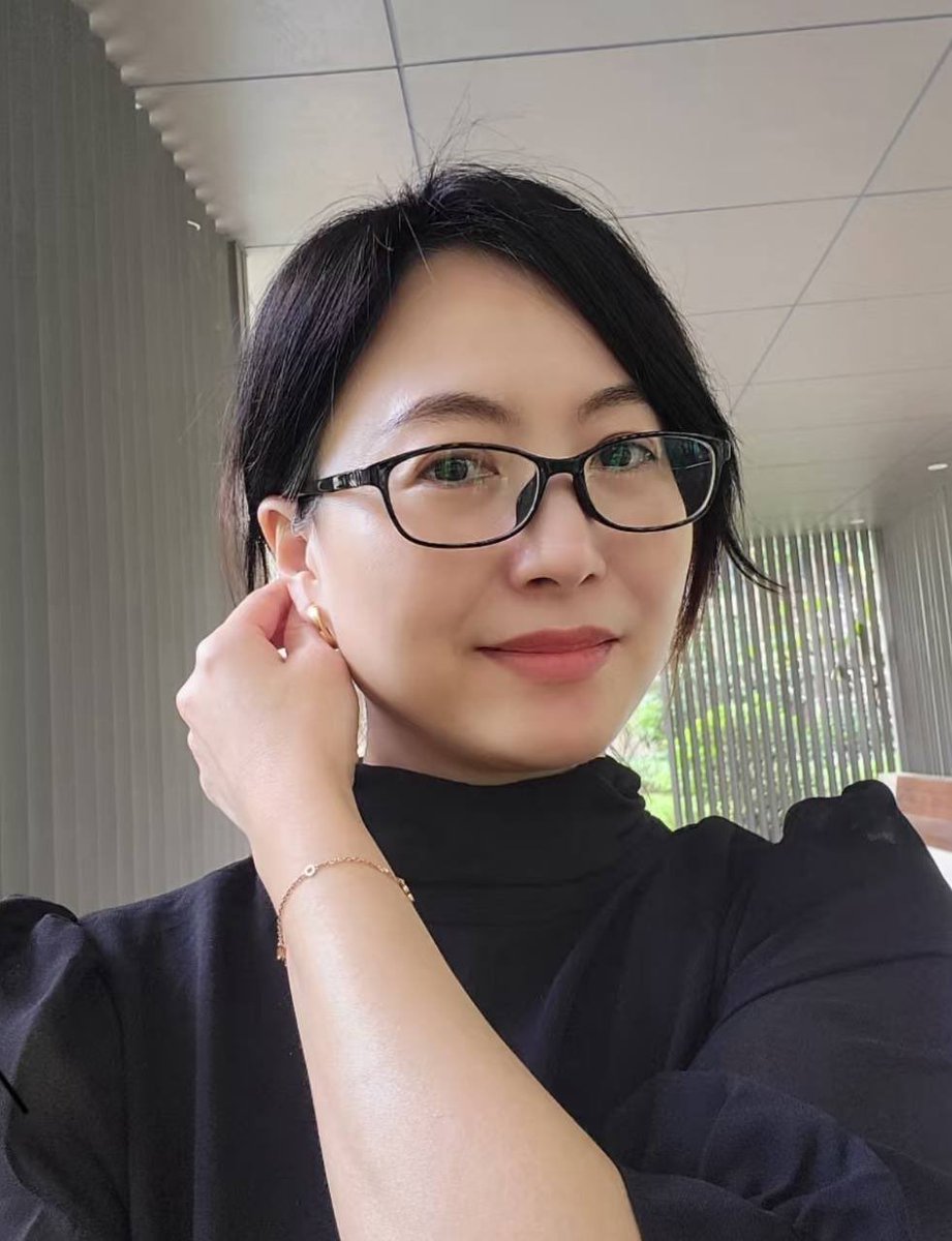 LJD2468's tweet photo. 穿了某家长买的鞋放假被玩到现在 https://t.co/s0cmL6rfOd