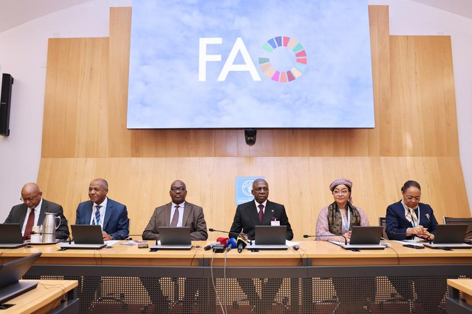 ProfNgolaKiluan's tweet photo. Angola: Is Angola deserving of the post of FAO Director-General given its malnutrition, extreme poverty, and disregard for fundamental rights? https://t.co/sTpnqOCriK