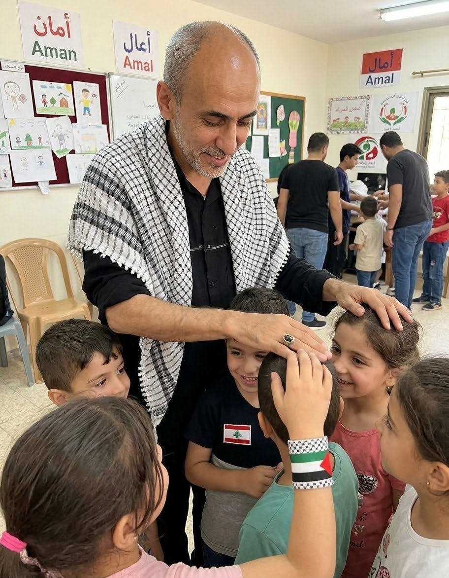 AliKayla5's tweet photo. #kemalkamahlıyalnızdeğildir
Aslında Kemal Kamahlı yalnız!  Sadece Allahına sığınmış... Biliyorki bizlerden bir cacık olmaz https://t.co/I3ig6mzxwD
