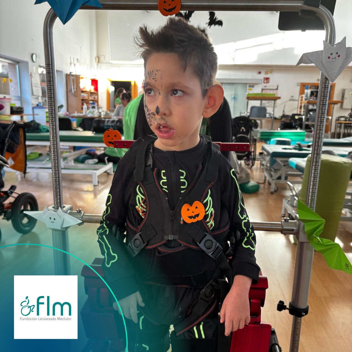 MarsiBionics's tweet photo. 12 imágenes para 2026 | #CalendarioMarsiBionics

👦 Nuestro protagonista de octubre es Alejandro, un niño lleno de luz y con unas ganas inmensas de disfrutar de la vida y de cada sesión de rehabilitación.

#MarsiBionics #Stepsintothefuture

1/3 https://t.co/bZNRgNZo83