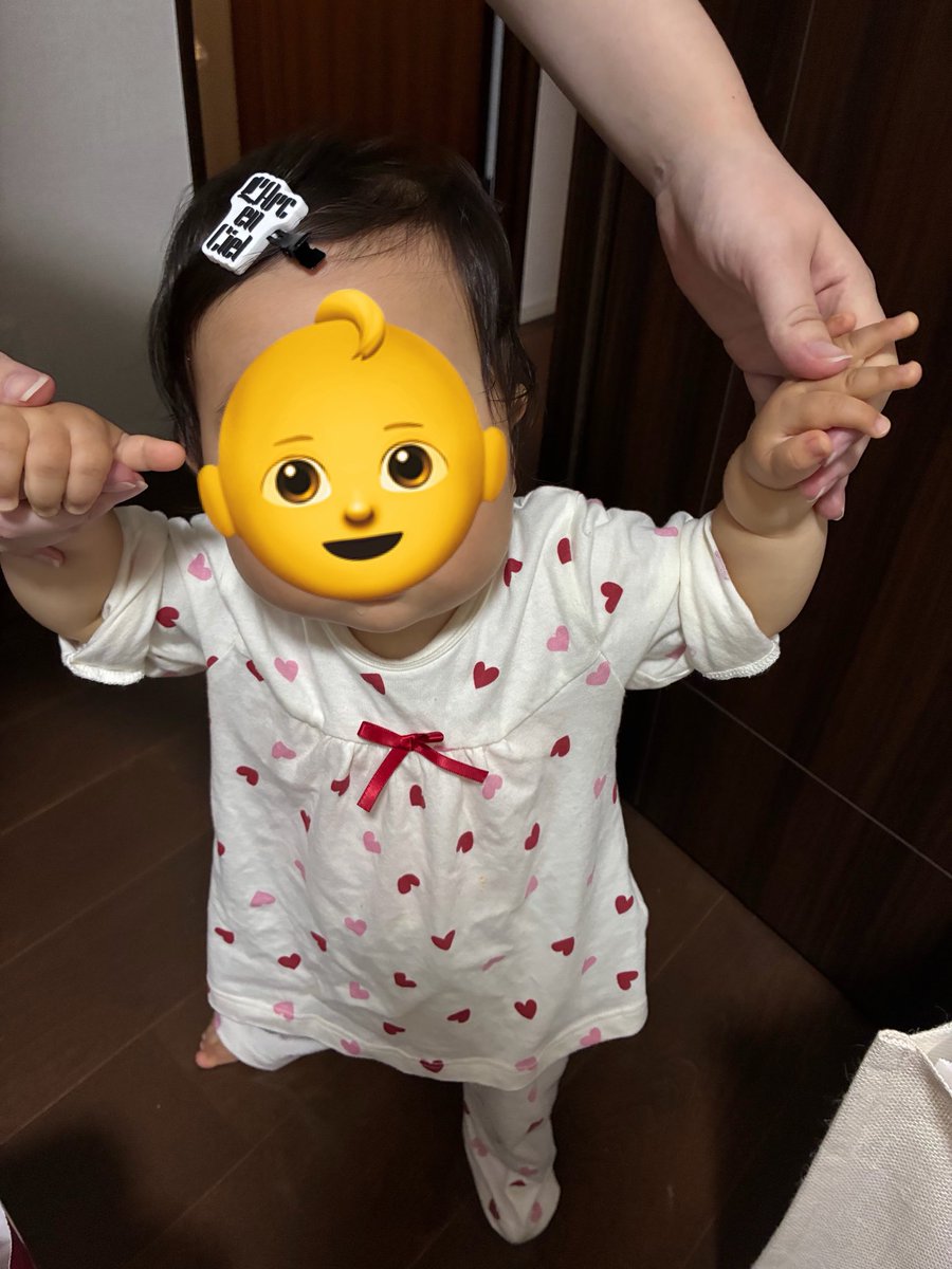 oneway_adieu's tweet photo. 英才教育
ちなみに胎教はバッチリです
（妊娠中の奥さんのお腹にスマホ置いてラルク聞かせてた笑） https://t.co/x1vdxslGAh