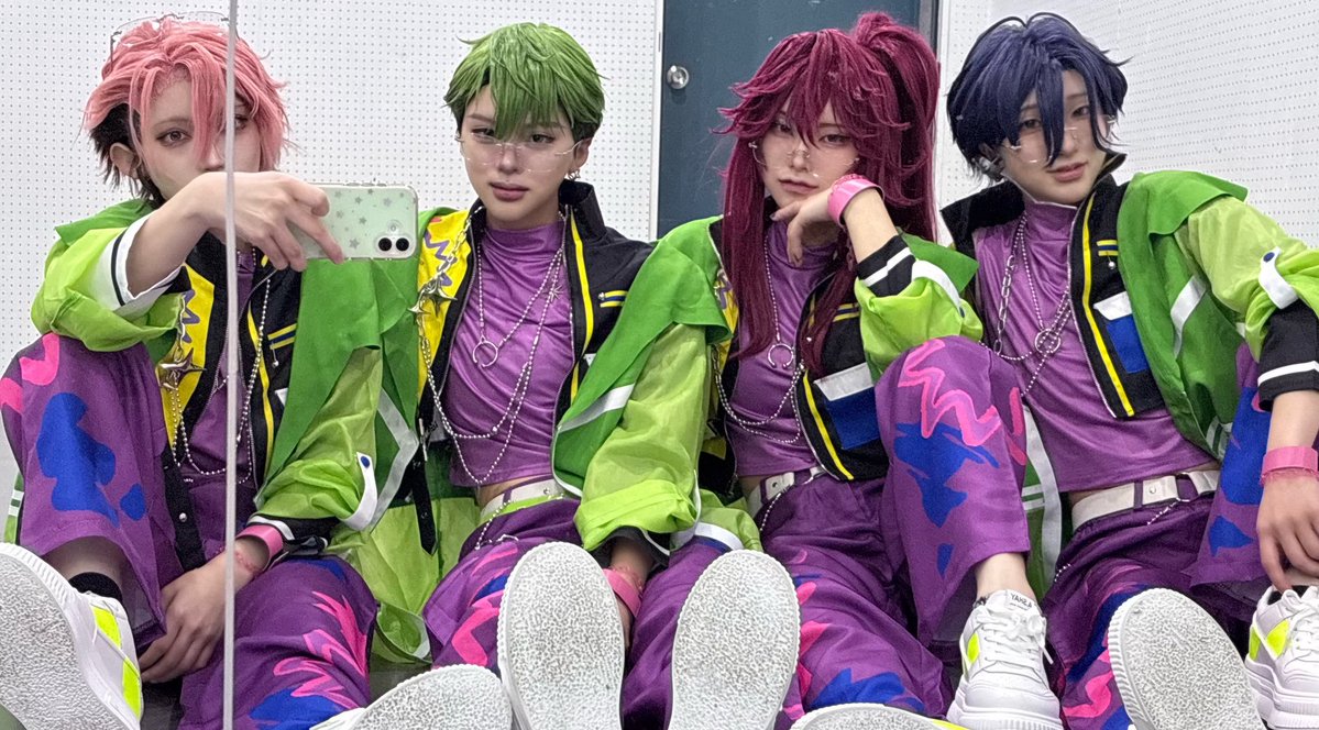 jja06qx_'s tweet photo. cos/enst
🍭🍬🌟 https://t.co/Y4qU73XMdI