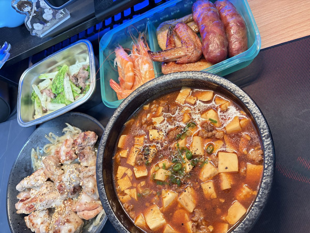 hasba123456's tweet photo. 說好的一人份晚餐，不小心煮成雙人套餐 (´･ω･`) https://t.co/8jwCkAlVWu