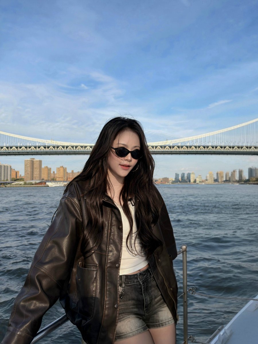 H2H_INA's tweet photo. 261012 #CARMEN weverse post

🛳🩵✨️

#Hearts2Hearts #하츠투하츠 #H2H
@Hearts2Hearts https://t.co/j1vgycXyUz