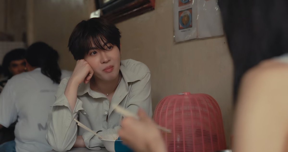 Hello_asian's tweet photo. พี่วรรณมาแล้วววว !! MV Teaser FirstOne 2nd Single “8/7” พาร่างพี่วรรณ มาแล้วว
8 PER 7 MV TEASER
#Day6FirstOne

#FirstOne2ndSingle

"เธอเป็นดั่งSunkissedจุมพิตฉันในตอนเช้า"
คลั่งรัก มากกก จะบ้า !! อยากดูเต็มๆ แล้ว

MV Teaser  https://t.co/9Z66MG2Pz4

อีก 2 วัน เจอกันน 
Music Video & Online Streaming
2026.10.14 (WED) | 6PM (GMT+7)

// วันนี้พี่เติ้ล ทำบุญ ขอพร อธิษฐาน อะไรบ้างน้าา เจอพี่วรรณร่างนี้ !!
#FirstOne @firstone_wnk 
#DMDMUSIC