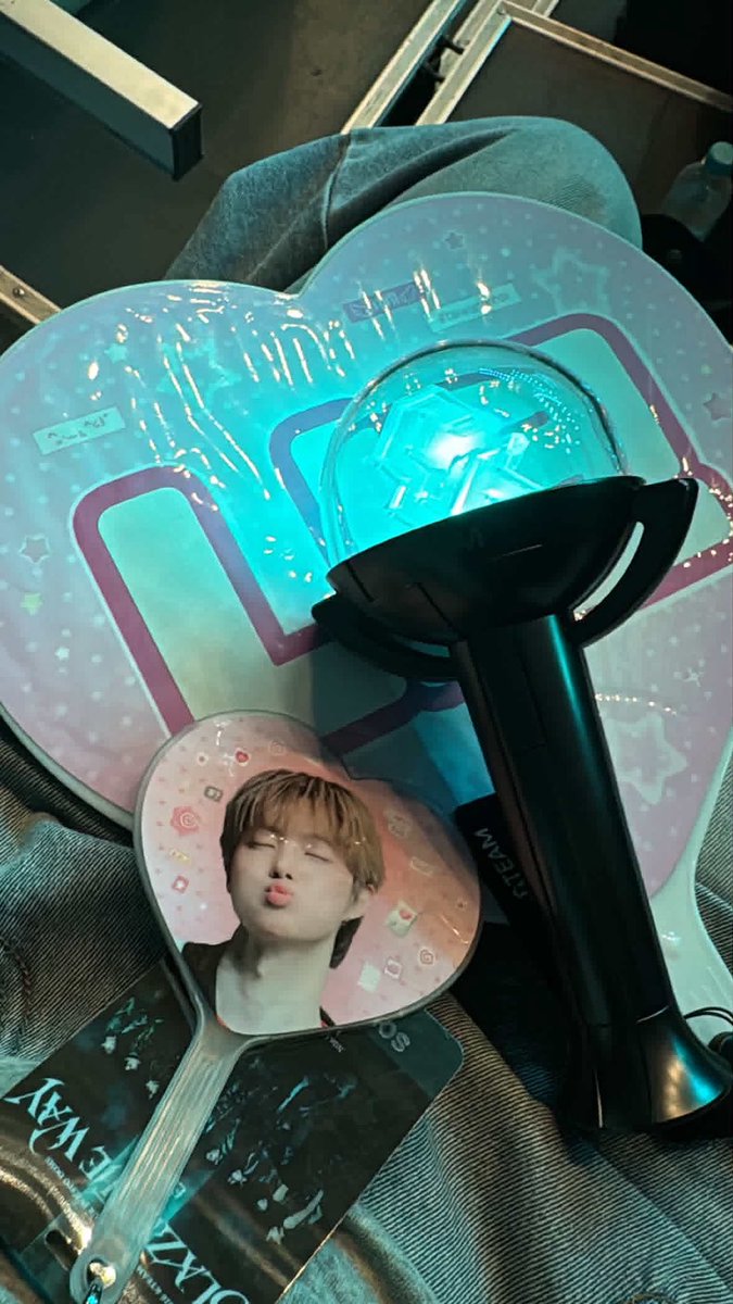 Dong2dayo's tweet photo. #르네트친소 
왕가 학생르네에요!! 저 진짜 재밌는사람이고
친해지기정말정말정~말쉬워요🤩🤩
순덕❌!!
제발저랑친구해요
트친들인알해줘ㅠㅠ망친소되고싶지않아😭😭 https://t.co/lZwLeftVrY