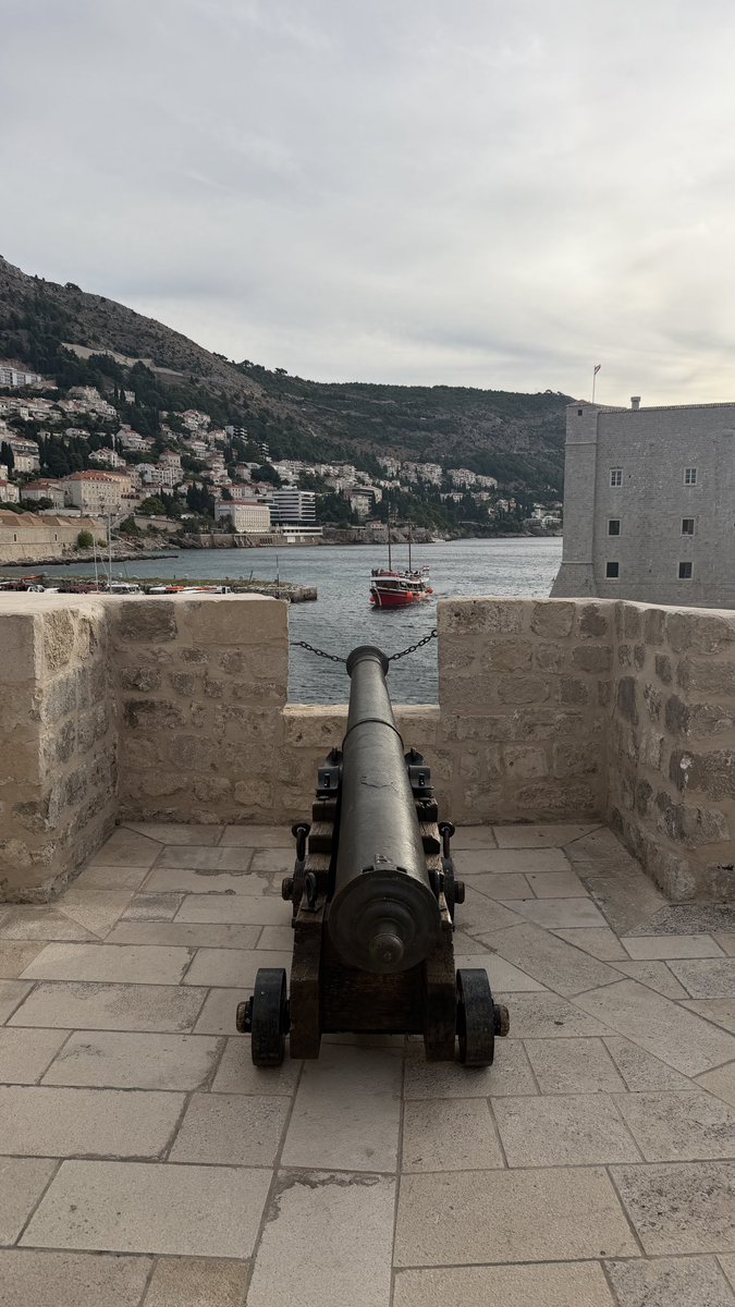 NSDwx's tweet photo. Hello from King’s Landing! After two days of rain, what a beautiful day to spend our honeymoon in Dubrovnik 😊 https://t.co/qA0SD238qG
