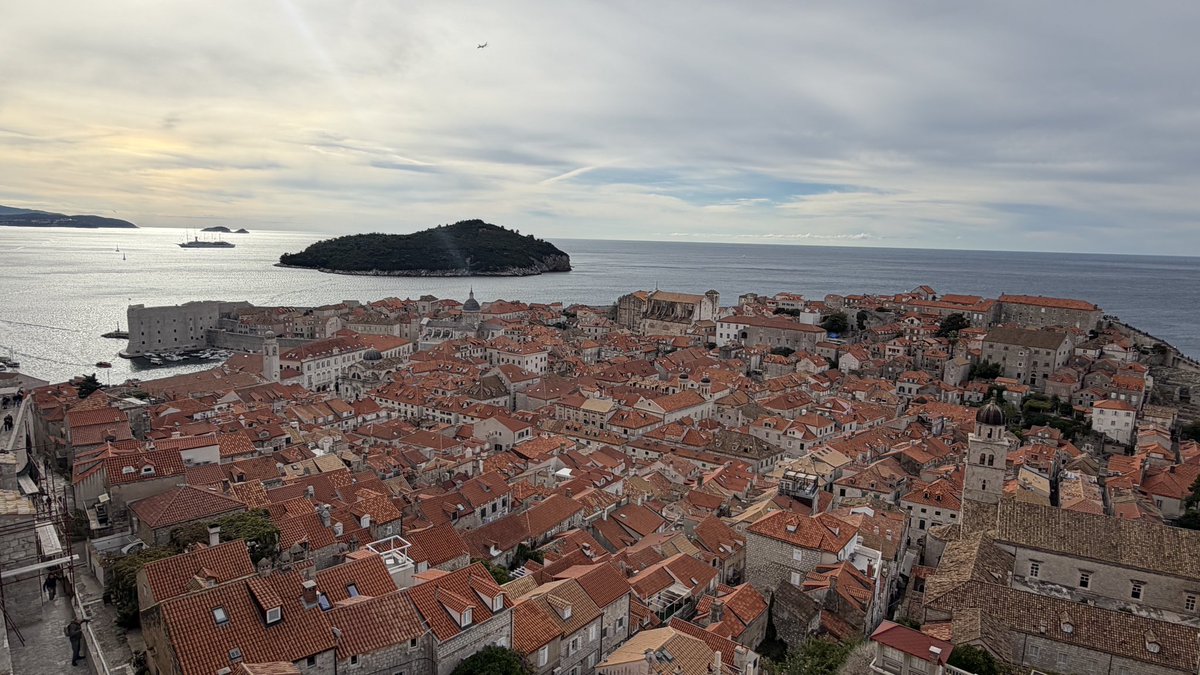 NSDwx's tweet photo. Hello from King’s Landing! After two days of rain, what a beautiful day to spend our honeymoon in Dubrovnik 😊 https://t.co/qA0SD238qG