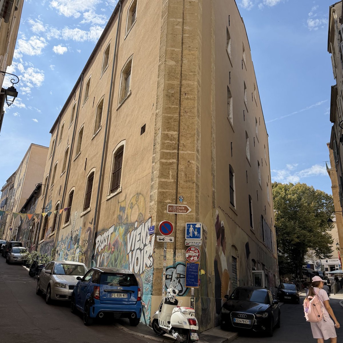 masayoshi2005's tweet photo. Le Panier de Marseille https://t.co/btUCSmNEEr