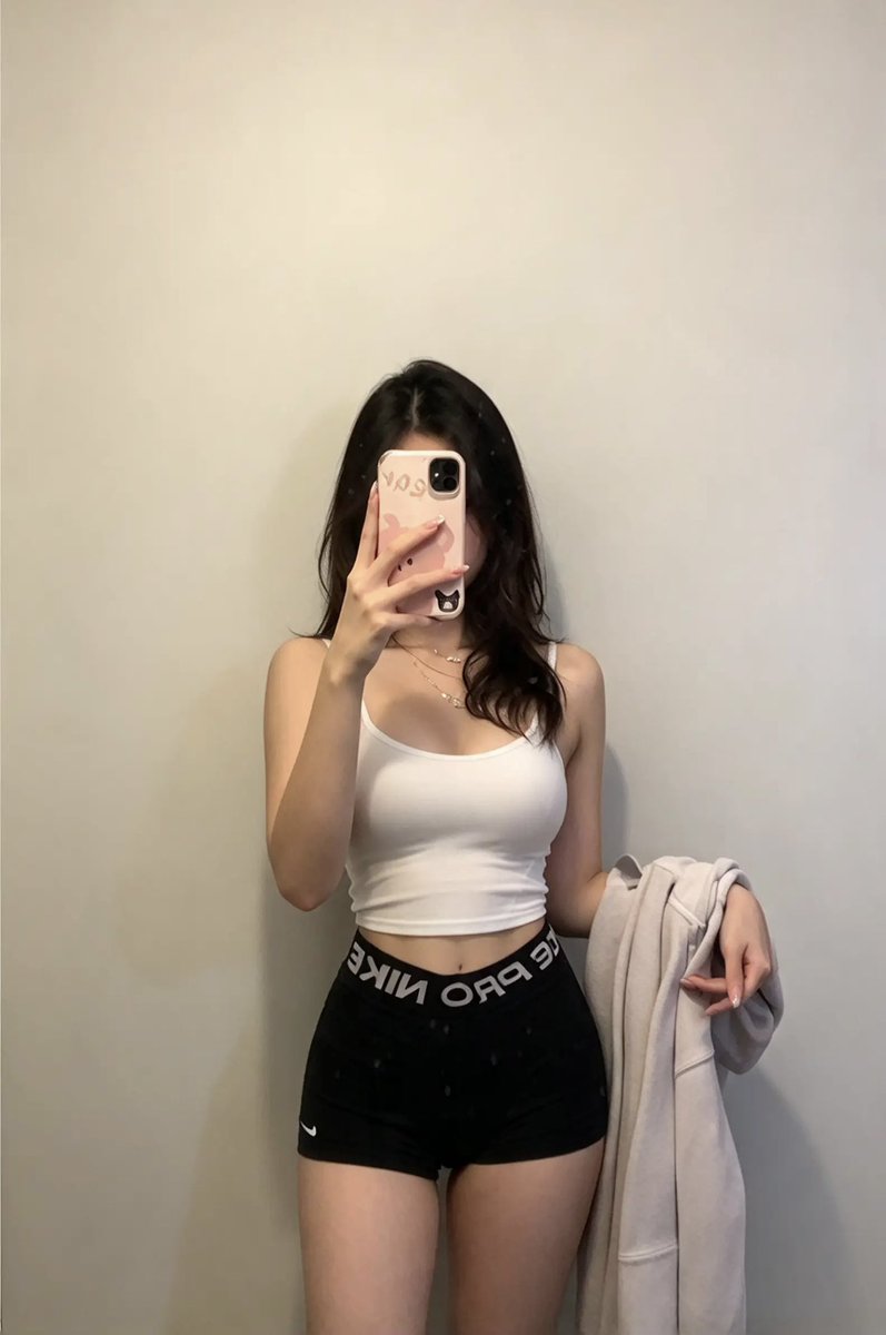 amaradesires's tweet photo. #moots #twtmoots #nsfwmoots #nsfwtwt 

amara, 18 
korean/american
i like men they are so hot

cock, cum, blowjobs, public, risky, taboo, age gap

looking for friends! don’t be dry!

dm me! https://t.co/kVwPPthTwk