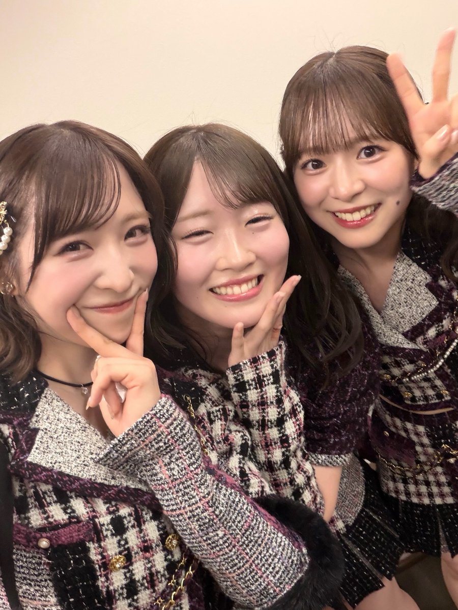 yuiyui_maromaro's tweet photo. #HEROGATE  
✨❤️‍🔥AKB48ステージ❤️‍🔥✨
ありがとうございました！！！
この時期の野外フェスも最高でした🍂
九州物産展のグルメも美味しかったぁ！ https://t.co/TDNu7mLw9O