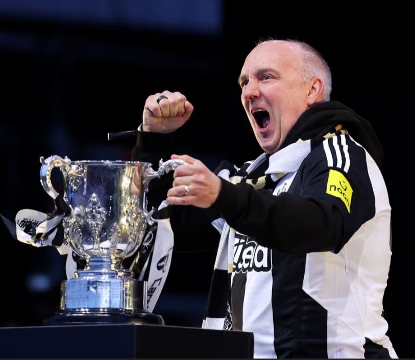 Magpie24_7's tweet photo. Following an interview with George Caulkin, former Newcastle United CEO Darren Eales has confirmed he's been given the all clear after his Blood cancer diagnosis!

Fantastic news ❤️

#NUFC https://t.co/JZau45ybyE