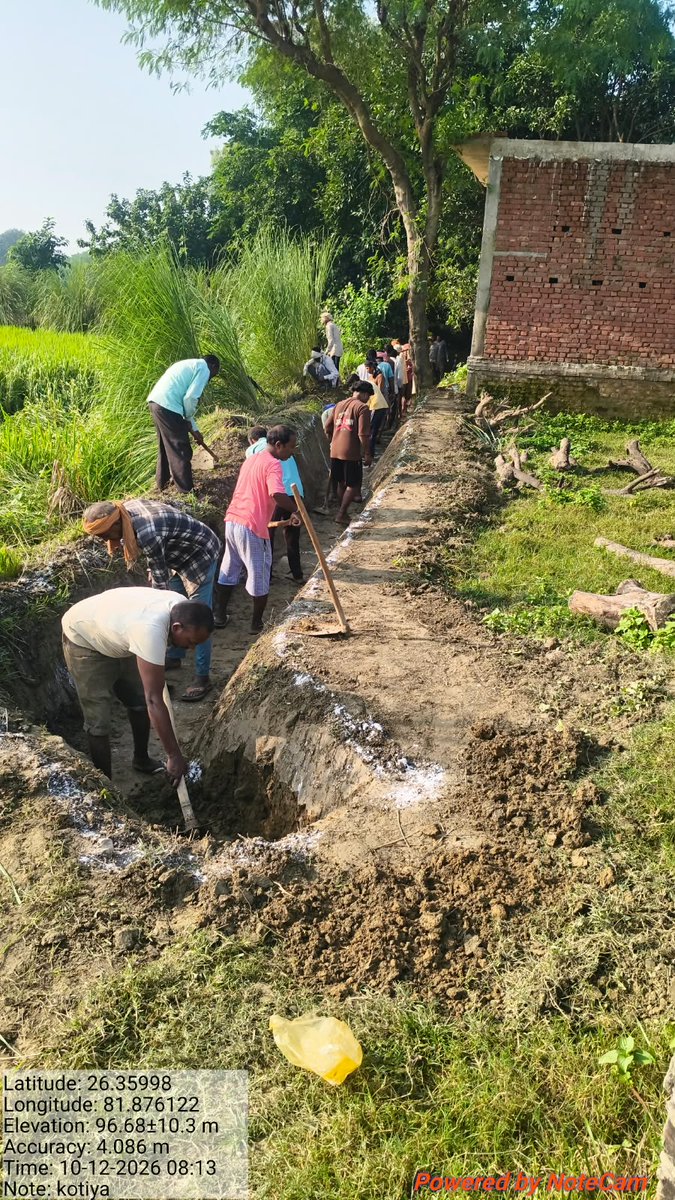 UpRuralDev's tweet photo. श्रम का योगदान, गांव की प्रगति के नाम

12 अक्टूबर, 2026 को विशेष रोजगार सृजन दिवस के अवसर पर VB-G RAM G योजना के तहत गांव में सिंचाई की आवश्यकताओं को पूरा करने का प्रयास किया जा रहा है।

श्रमिकों का परिश्रम स्थानीय रोजगार के अवसरों को बढ़ावा देने के साथ ग्���ामीण आधारभूत सुविधाओं के विकास में महत्वपूर्ण भूमिका निभा रहा है।

कार्य: सिंचाई नली (गूल)
ग्राम पंचायत: कोटिया
विकास खंड: कुड़वार
जनपद: सुलतानपुर

#VBGRAMG #UttarPradesh #UPRuralDevelopment #RuralDevelopment #विशेष_रोजगार_सृजन_दिवस #crdup #upruraldev 
@MoRD_GoI @UPGovt @CMOfficeUP
@myogiadityanath @DyCMGoUP @kpmaurya1 @OfficeOfKPM @VijayLaxmiMLA @InfoDeptUP @PIB_India
@PIB_MoRD @CdoSultanpur