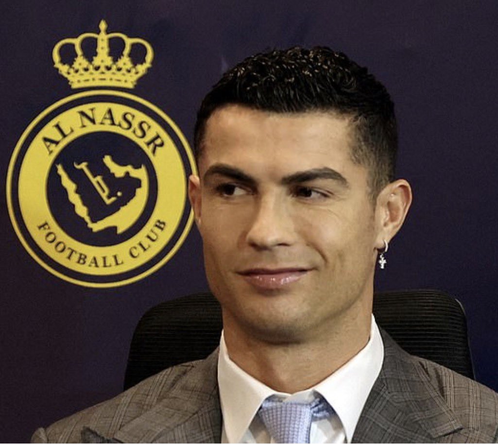 instablog9ja's tweet photo. “I am the most complete player in football history” — Cristiano Ronaldo declares, says calling him incomplete is a lie https://t.co/9BKEwK2meg