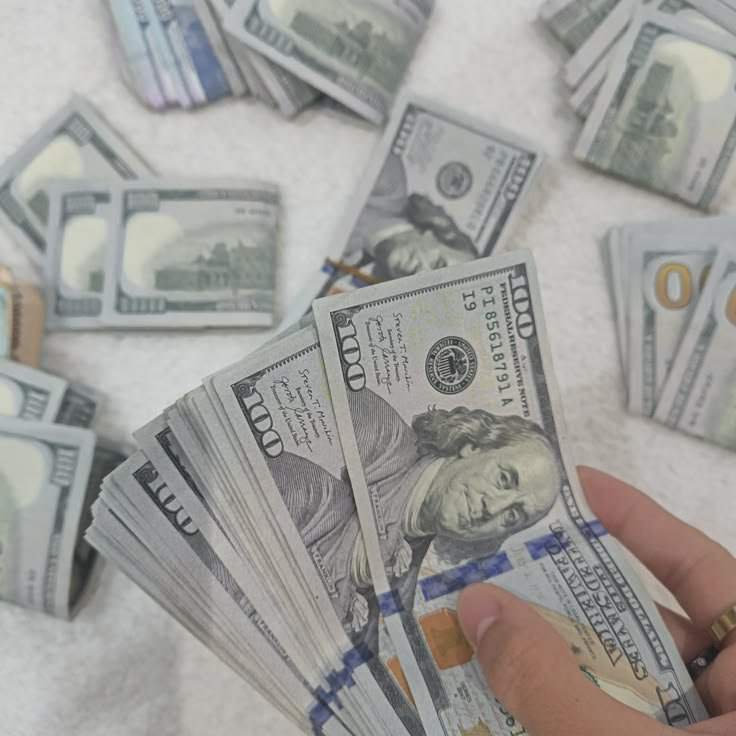 Moneyaligns's tweet photo. 222 is the quiet balance.
What are you stacking without telling anyone? https://t.co/H1IUAq6nQa