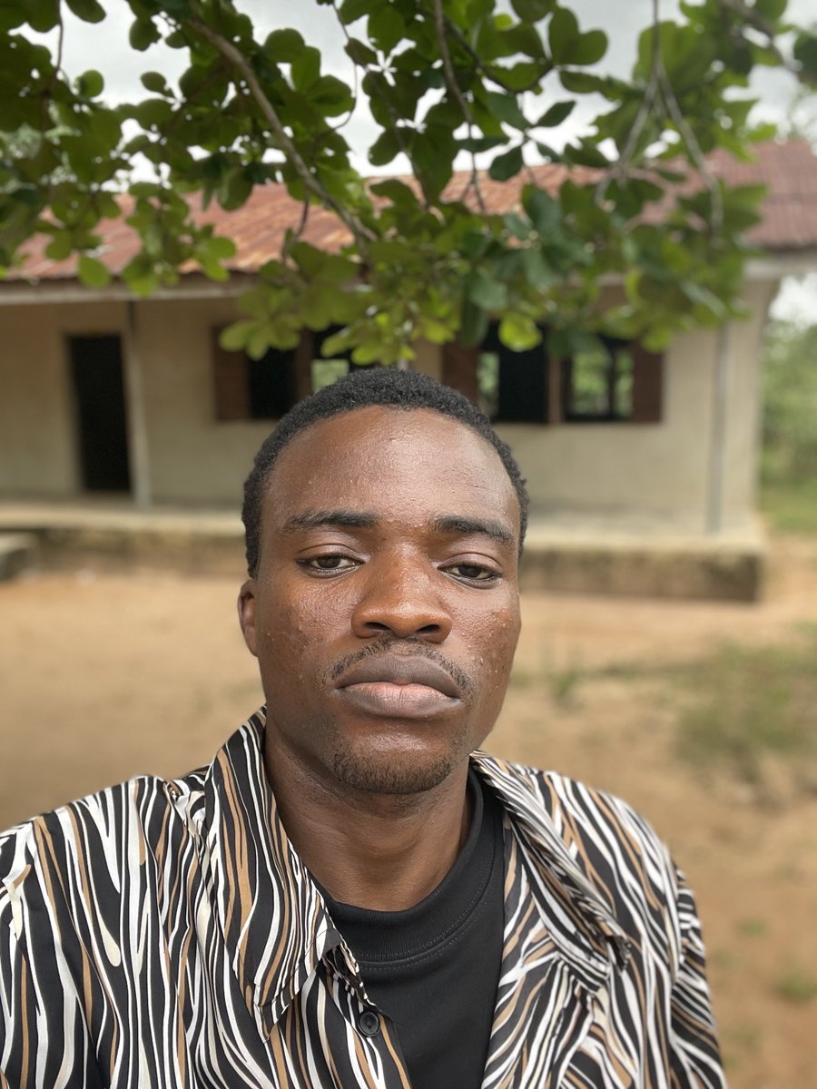 Wkazeem_'s tweet photo. Another day to serve this country 💨♉︎ https://t.co/ZYyeqkcw6g