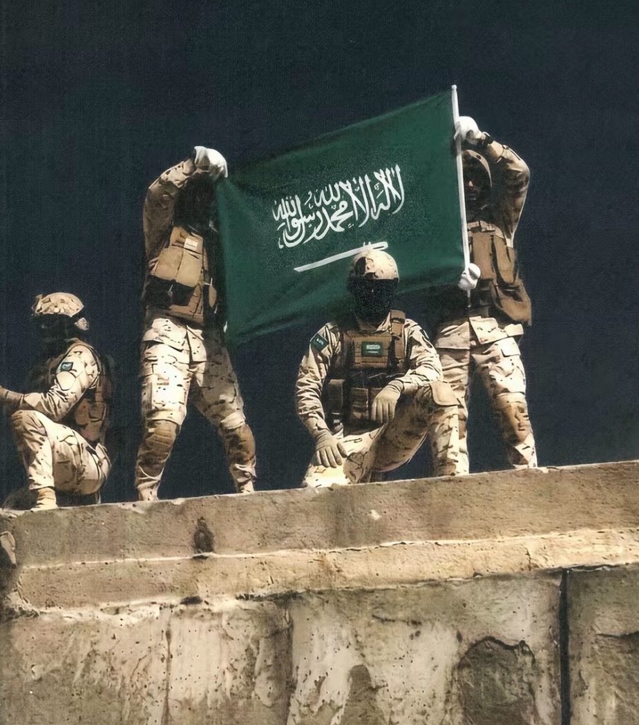 abdullahaserii's tweet photo. لا تقترب !
من المقدمه نحن اسيادها
ان جلسنا سلاطين وان قمنا شياطين ⚔️🇸🇦. 

#عاصمتنا_تبقي_امنه https://t.co/DllTutSDwq