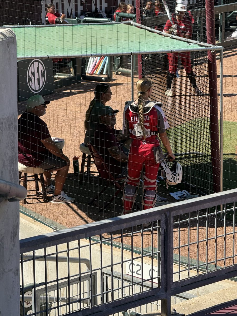 AubreyEiland5's tweet photo. I had so much fun at @AggieSoftball team camp today!   
It’s always fun to hit the dirt with fellow @hotshotsnation to compete!  Thank you @RussHeffley @jeffharger @Trisha_Ford for such a great camp!  I enjoyed the instruction and feedback! @gjpalme @joelAgarcia83 @JessicaL42100  @LegacySports_US @bhs_tiger @LineDsoftball @ExtraInningSB @PrepSoftball @SoftbalAmerica @THEWOWSB