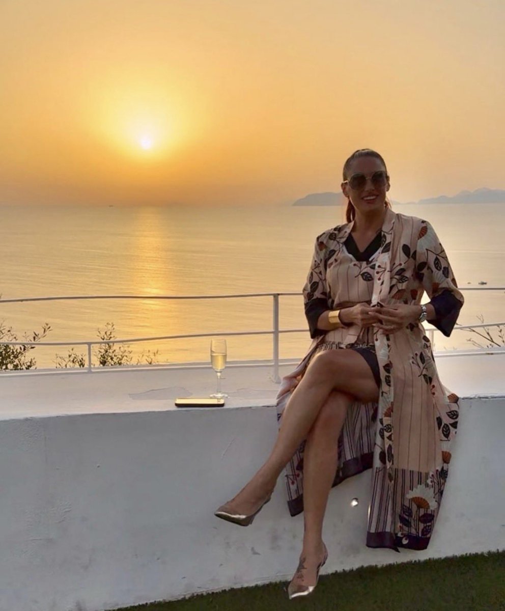 Ashleykqa's tweet photo. Beautiful sun ☀️, if only I can bright as it is ❤️‍🔥❤️‍🔥

#wife #Mondayspecial https://t.co/0i8PPQphXh