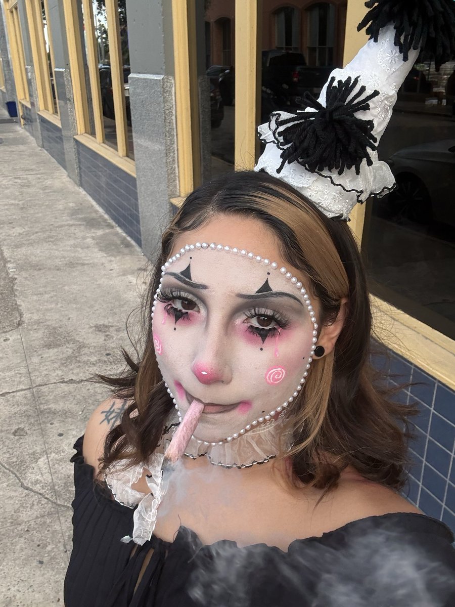 pusscylover's tweet photo. Silk Sunday ✨✨✨ https://t.co/rFHUHmWo4w