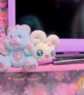ponycubs's tweet photo. uu can call mi Cats, Millie/Cats Millie–Babs, Zam/Zammie, Share Bear, &amp;&amp; whatever else related to mei interests i don't mind < :) 🦄

♥︎ i use iwt/iwts primarily, but uu can use other neos like hwe/hwim, shwe/hwr, or use mei name!
♥︎ any terms are ok!! i am trans &amp; queer https://t.co/YlcGHNv9hz