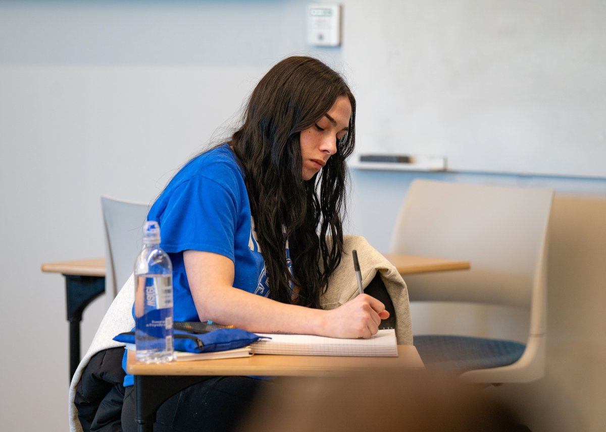 SCSU's tweet photo. Midterms are a marathon, not a sprint. 

Pace yourself, ask for help when you need it, and don’t forget to take care of yourself along the way. You’ve got this, Owls! 🦉💙 https://t.co/kUgJm2wJHz