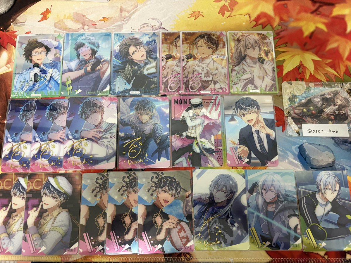 0307_Ame's tweet photo. 【交換･譲渡】 アイナナ メタカ 27

譲 → 画像参照

求 → 巳波 or 1枚100円+送料
巳波は過去弾も求めておりますが､画像3の巳波が優先です｡

郵便又は手渡し(小倉)
交換､譲渡の優劣はありません｡
FF外のお声がけの際は､こちらのポストにいいねを押して頂けると助かります｡ https://t.co/caBHf7oR6D