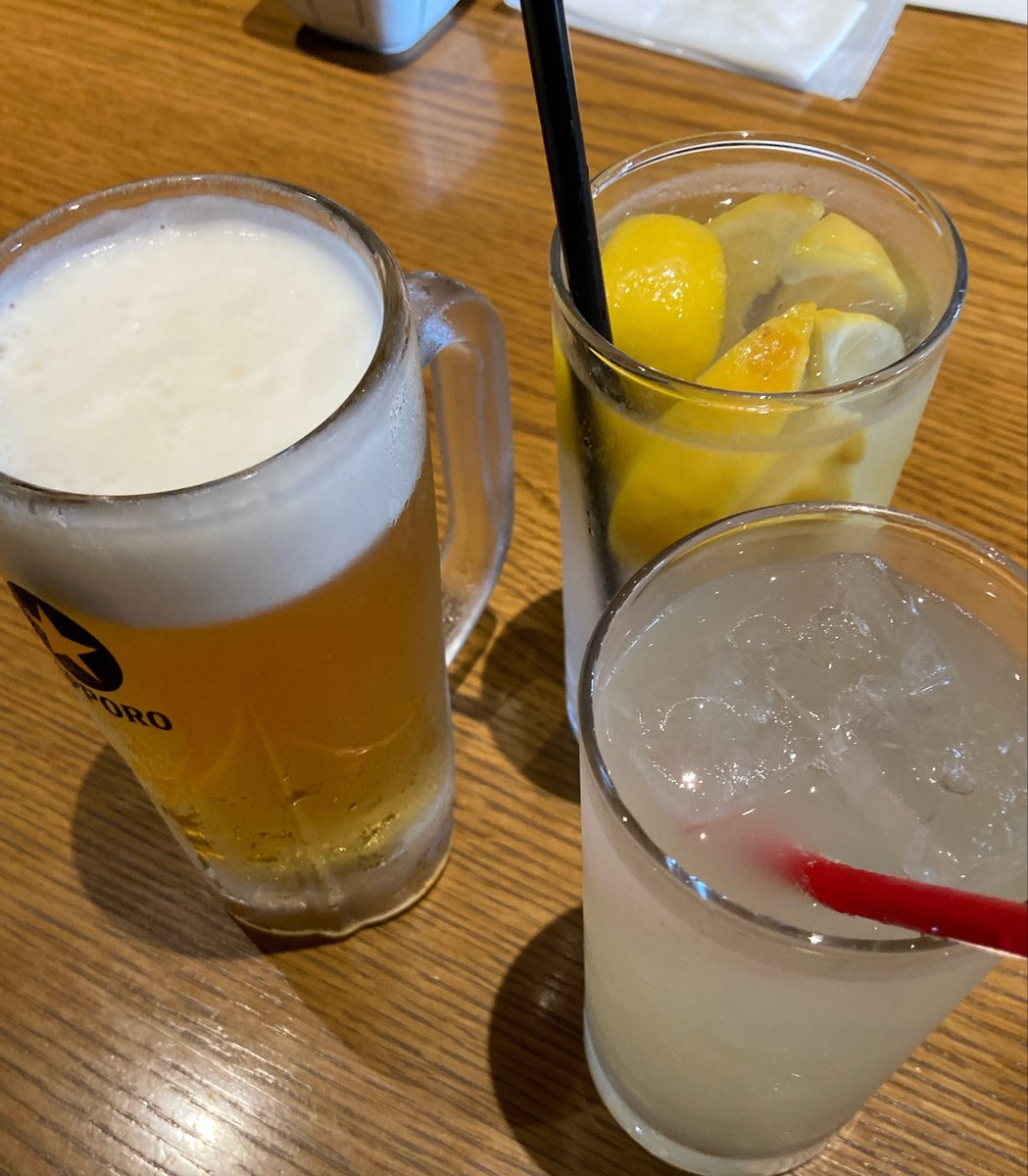 honihoni888's tweet photo. @WaxIYVzBsWFElB6 
@hakatanoOBC 
ドキドキしたけど初オフ会！
ひよっこの私には勉強になったし、
すごく楽しかった〜
お二人ともありがとうございました😊 https://t.co/bmEJbFqWH8