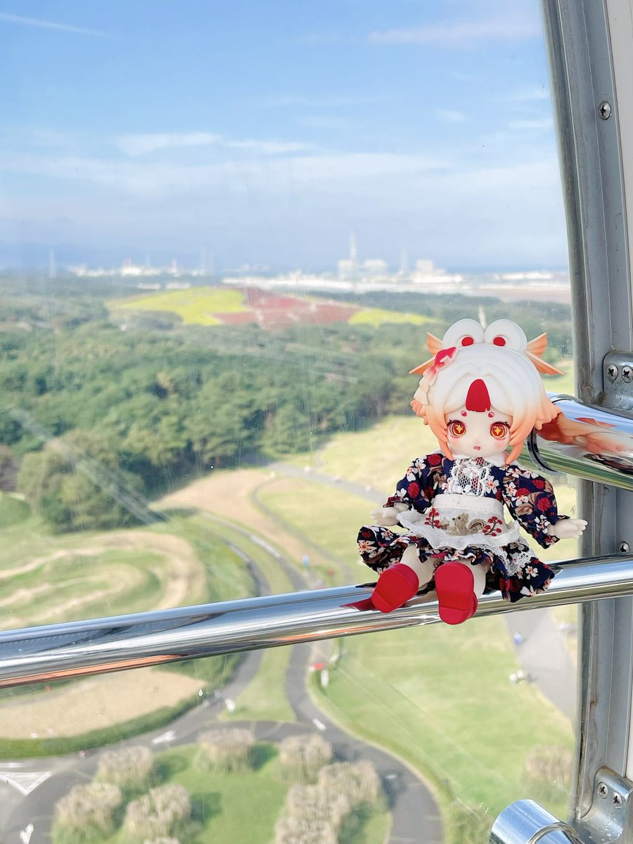 minmin_cocon's tweet photo. 観覧車に乗ったよ🎡
#NAGI https://t.co/UWWVnb3KuG