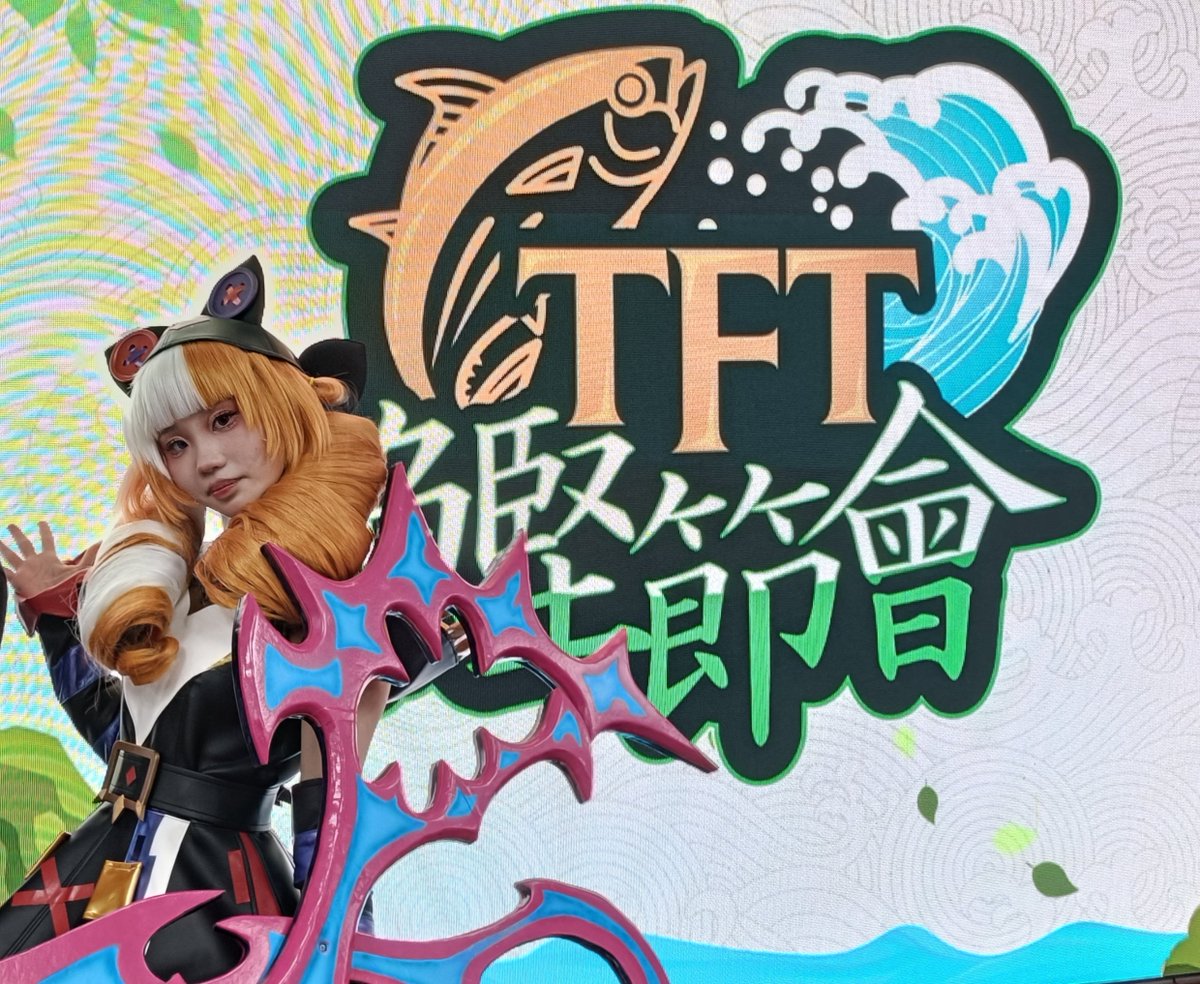 cucumber_tft's tweet photo. グウェンの方のとも撮ってもらった！✨️ https://t.co/aZAGOQdinl