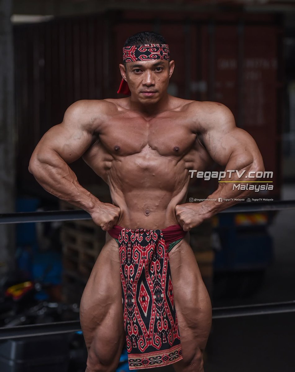 HabibiRaya007's tweet photo. Malaysian Professional Bodybuilder 💪🏻💪🏻 If you want to watch his full video please contact admin below 👇🏻👇🏻👇🏻
admin https://t.co/NXhEidJXum
Preview group: https://t.co/Q4EQqaIVl5 https://t.co/nYGgFfaIif