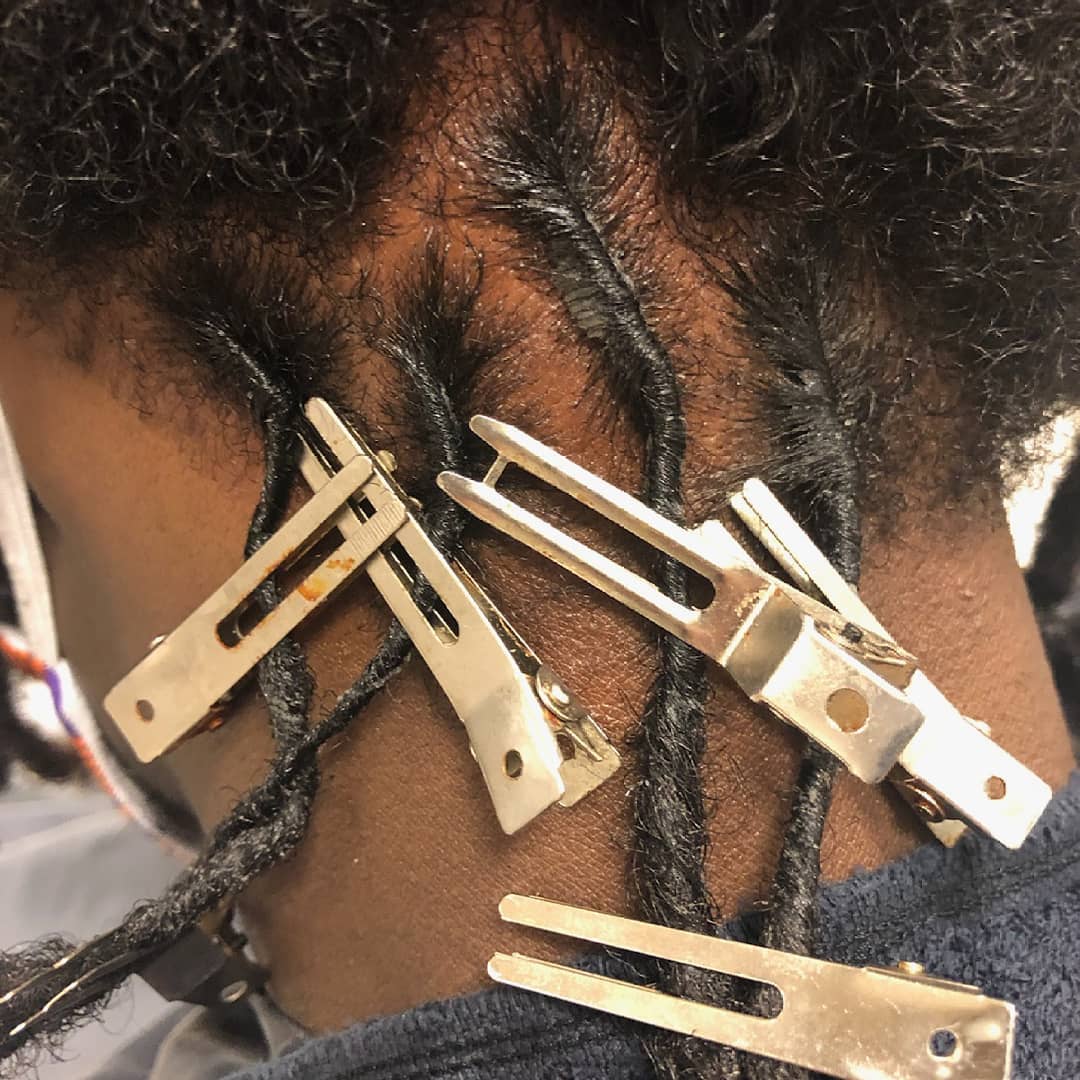 andreasmitths's tweet photo. #Rootretwist #locretwist #dreadhead #roottouch #cleanparts #dreadstylesformen #locstyles #longhairdontcare #graduationhair #scstylist #greenvillestylist #yeahthatgreenville #shearinnovation #jcpsalon #jcpennyssalon https://t.co/Z7GUrexiIS