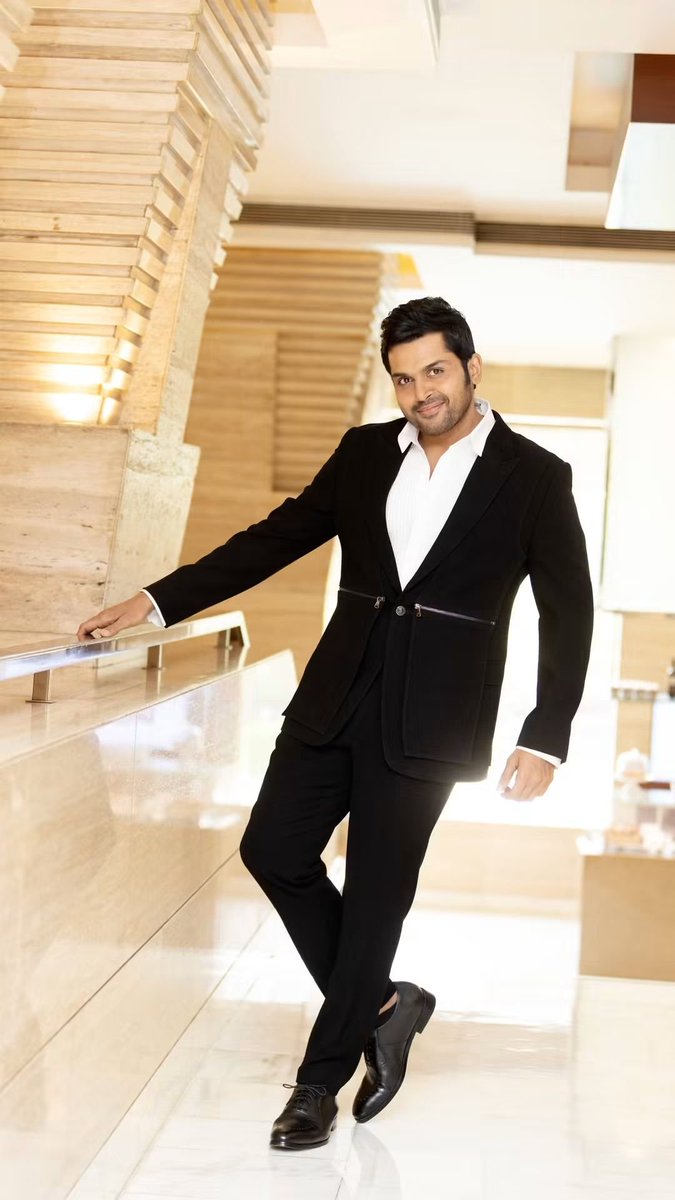 Santhosh_AIKFC's tweet photo. Rare Clicks of the Ever Stylish @Karthi_Offl❤

#Karthi stands as one of the most versatile and celebrated performers in Tamil cinema. From his remarkable debut in Paruthiveeran to delivering unforgettable performances in Aayirathil Oruvan, Paiyaa, Madras, Theeran Adhigaaram Ondru, Kaithi, Ponniyin Selvan, and Sardar, he has consistently redefined himself with diverse roles and powerful storytelling.

Known for his natural acting, effortless charm, intense screen presence, and ability to excel across genres, #Karthi has carved a unique identity in Indian cinema. A performer who brings authenticity to every character and continues to win hearts across generations.

#Karthi #Kollywood #Photoshoot #Candid #Photography