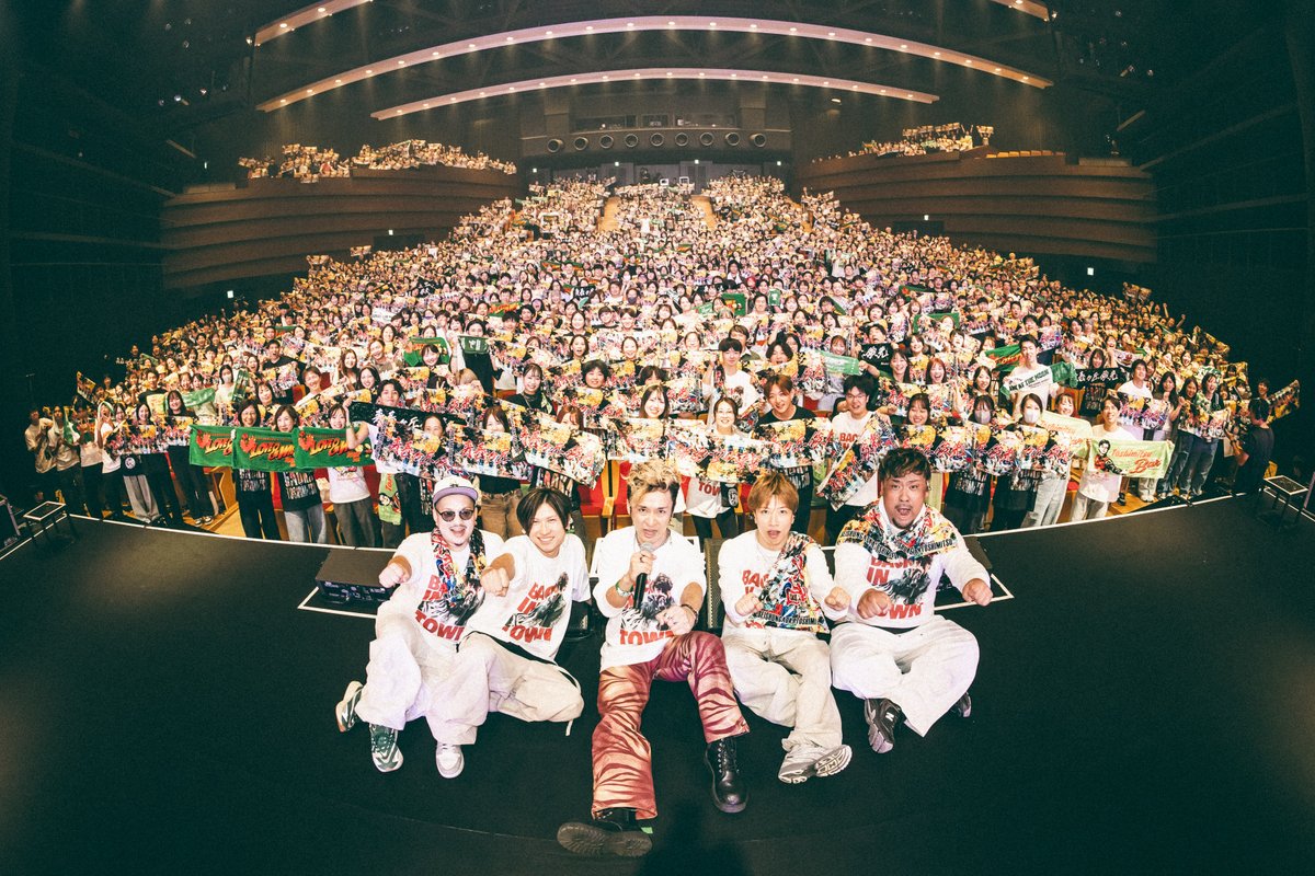 SEISHUNGENBAN's tweet photo. 初の地元凱旋LIVE『青春ヶ丘俊光 ONE MAN LIVE 帰ってきたセイシュンガオカ』

無事に終演いたしました！
熱い声援をありがとうございました🔥

次回2027全国ツアーでお会いしましょう👊💥

#青春ヶ丘俊光
#帰ってきたセイシュンガオカ

@TO_TOSHIMITSU 

photo by @yusuke_mphoto https://t.co/6IR4xnakuI