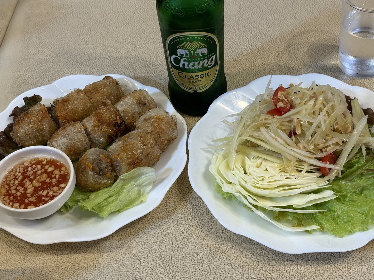 ariyoshidotcom's tweet photo. 急遽タイに来ました🇹🇭 https://t.co/AiHQBCtnwL