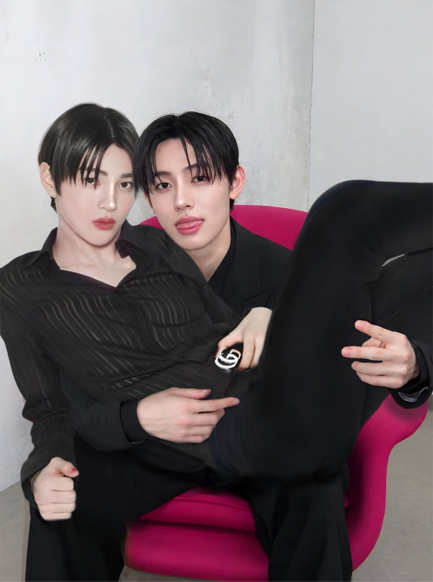 adnannbeyya's tweet photo. #hyeonkeon manips https://t.co/cHbqVyqfo1