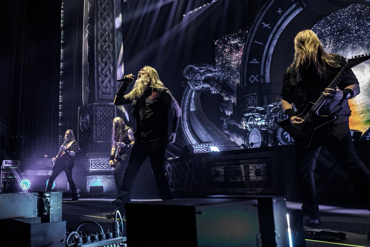 O2ApolloManc's tweet photo. Swedish Vikings @AmonAmarthBand sailed into O2 Apollo Manchester Fri 9 Oct and conquered with the ultimate headliner show! 🤘

📸 @twambley_a https://t.co/3CQP9Dr28l