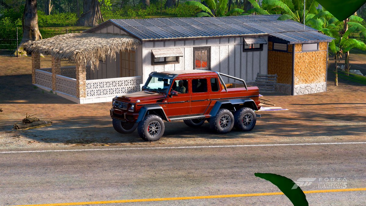 BelieveInYou011's tweet photo. Mercedes-AMG G 63 6x6 

#fyp #fypシ #viralvideo https://t.co/NyVR4ON4dQ