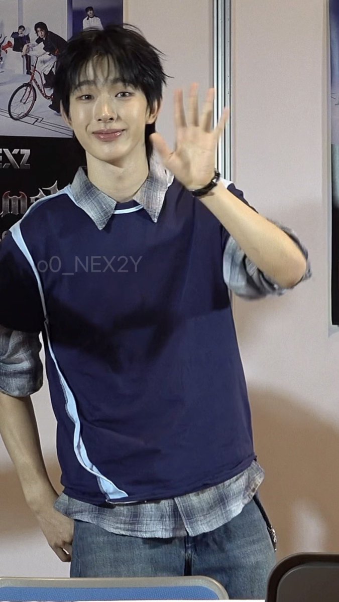 o0_NEX2Y's tweet photo. 261011 東京全員サイン会

ペンギンさんまた会おうね🐧👋🏻

#NEXZ #넥스지 #ネクスジ
#TOMOYA #토모야 #トモヤ https://t.co/Iurackcri4